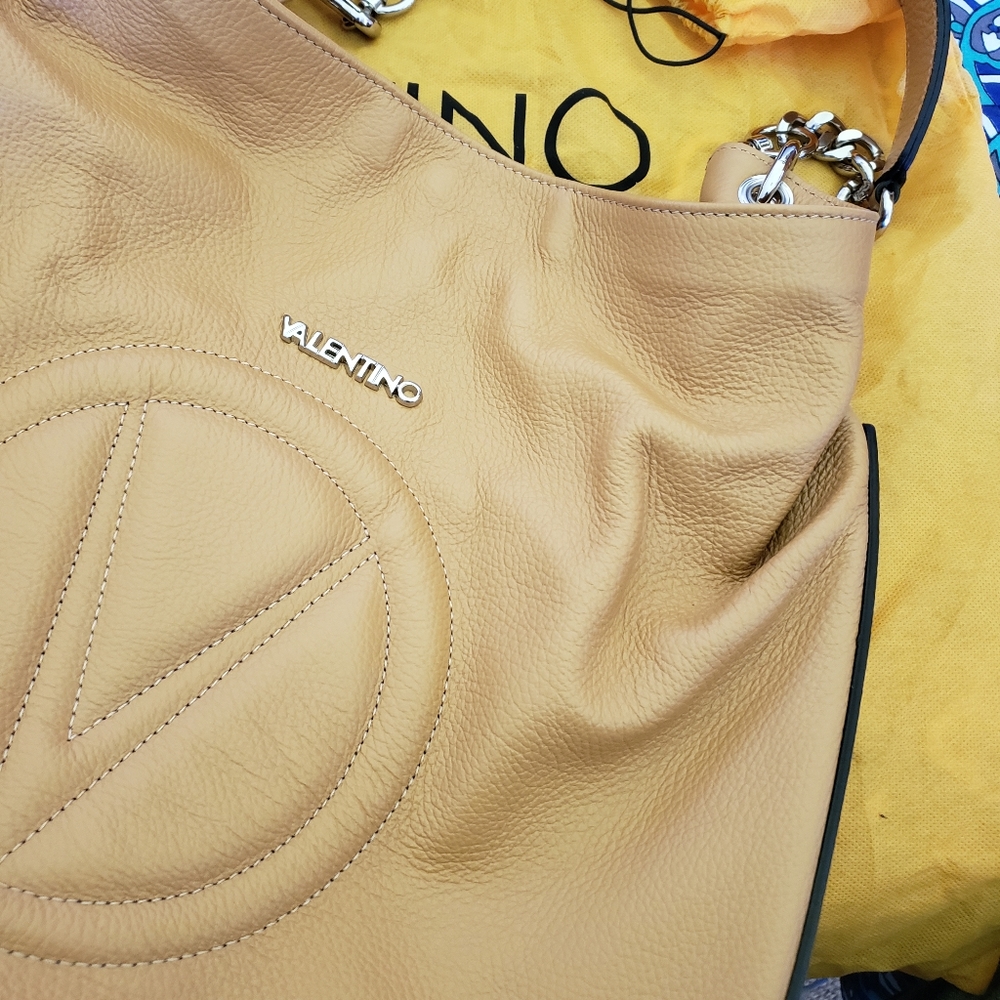 Mario Valentino Spa Designer Hand Bag - Picture 8 of 9